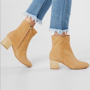 Toms suede side zip honey nubuck booties